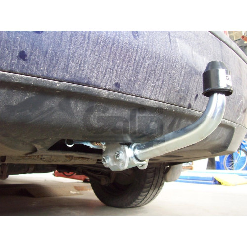 F097A GALIA Полностью оцинкованный фаркоп на Ford Mondeo седан/хетчбек 2000-2006. Подрозетник убирается за бампер. Тип шара: A. Невидимый вырез бампера. Нагрузки: 1800/75 кг, масса фаркопа 17,01 кг