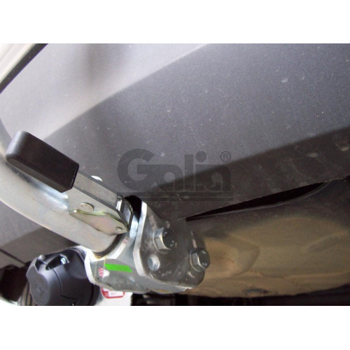 F110A GALIA Полностью оцинкованный фаркоп на Ford Fiesta хетчбек 2008-2019. Особенности: колесная база 2489 мм. Тип шара: A. Требуется подрезка бампера. Нагрузки: 1000/50 кг, масса фаркопа 14,01 кг