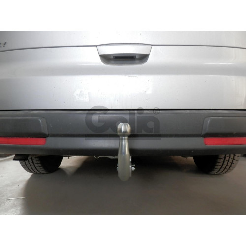 F114C GALIA Полностью оцинкованный фаркоп на Ford Galaxy 2006-2015, Ford S-MAX 2006-2015. Подрозетник убирается за бампер. Тип шара: C (горизонтальный съемный). Невидимый вырез бампера. Нагрузки: 1800/100 кг, масса фаркопа 16,47 кг