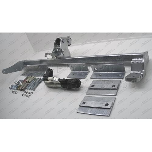 H016C GALIA Полностью оцинкованный фаркоп на Honda CR-V 1997-2002. Тип шара: C (горизонтальный съемный). Невидимый вырез бампера. Нагрузки: 1500/70 кг, масса фаркопа 21,1 кг