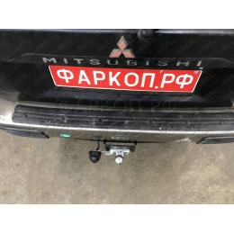 M107-F Лидер-плюс ТСУ для Mitsubishi Pajero Sport 1998-2008 без снятия и выреза бампера. Тип шара: F. Нагрузки: 2000/100 кг, масса фаркопа 16,2 кг (без электрики в комп