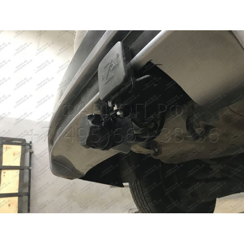 FA 0511-E Бизон Фаркоп на Honda CR-V 2006-2013. Требуется подрезка бампера. Тип шара: E (легкосъемный шар под квадрат). Нагрузки: 2500/120 кг. Не комплектуется электрикой