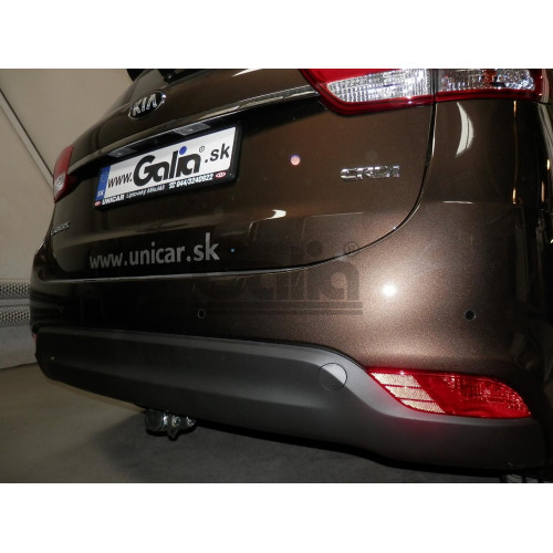 K038C GALIA Полностью оцинкованный фаркоп на Kia Carens 2013-2019. Подрозетник убирается за бампер. Тип шара: C (горизонтальный съемный). Установка без снятия и выреза бампера. Нагрузки: 1600/75 кг, масса фаркопа 19,36 кг