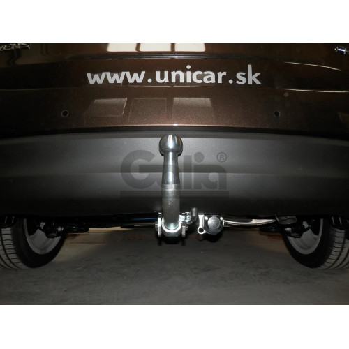 K038C GALIA Полностью оцинкованный фаркоп на Kia Carens 2013-2019. Подрозетник убирается за бампер. Тип шара: C (горизонтальный съемный). Установка без снятия и выреза бампера. Нагрузки: 1600/75 кг, масса фаркопа 19,36 кг
