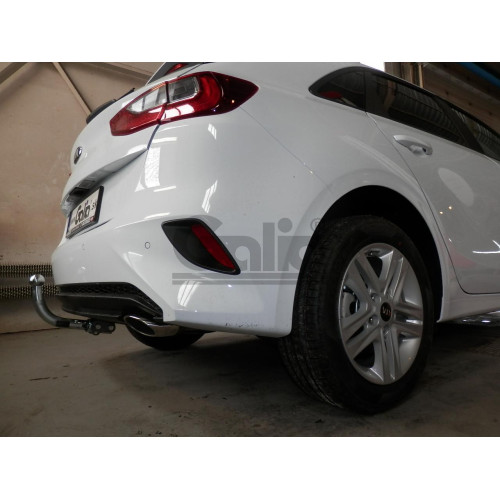 K048A GALIA Полностью оцинкованный фаркоп на Kia Ceed хетчбек 5 дверей (CD) diesel AdBlue 2018-. Тип шара: A. Установка без выреза бампера. Нагрузки: 1600/85 кг, масса фаркопа 13,82 кг