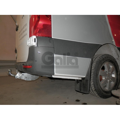 M118A GALIA Полностью оцинкованный фаркоп на Mercedes Sprinter 2006-2019, 2019- для моделей любой длины, без ступеньки, Volkswagen Crafter 2006-2017 для моделей любой длины, без ступеньки. Тип шара: A. Установка без снятия и выреза бампера. Нагрузки: 3500