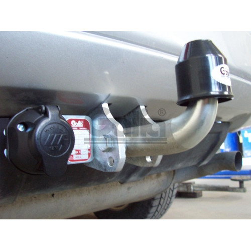 N040C GALIA Полностью оцинкованный фаркоп на Nissan X-Trail T30 2001-2007. Тип шара: C (горизонтальный съемный). Подрезка бампера. Нагрузки: 2100/100 кг, масса фаркопа 15,37 кг