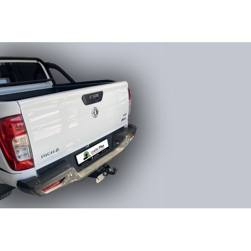N107-F Лидер-плюс ТСУ для Nissan Navara Double Cab со ступенькой 2005-2015 без снятия и выреза бампера. Тип шара: F. Нагрузки: 2000/100 кг, масса фаркопа 23,8 кг (без электрики в комплекте)