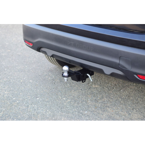 NQH-14-991122.00 PT GROUP Фаркоп на Nissan Qashqai 2014-2021 без подрезки бампера. Тип шара: E (легкосъемный шар под квадрат). Нагрузки: 1800/75 кг, масса фаркопа 20 кг (без электрики в комплекте)