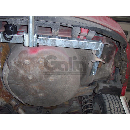 O029A GALIA Полностью оцинкованный фаркоп на Opel Vectra B седан/универсал/хетчбек 1995-2002. С 1999 большой вырез бампера. Тип шара: A. Установка без снятия и выреза бампера. Нагрузки: 1500/75 кг, масса фаркопа 15,82 кг