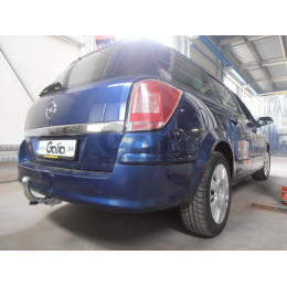 O050A GALIA Полностью оцинкованный фаркоп на Opel Astra H универсал 2004-2009. Подрозетник убирается за бампер. Тип шара: A. Без выреза бампера. Нагрузки: 165