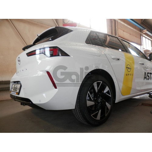 O075A GALIA Полностью оцинкованный фаркоп на Peugeot 308 SW хетчбек 5 дверей 2022-, Opel Astra L хетчбек 5 дверей 2022-. Тип шара: A. Невидимый вырез бампера. Нагрузки: 1600/75 кг, масса фаркопа 16,52 кг