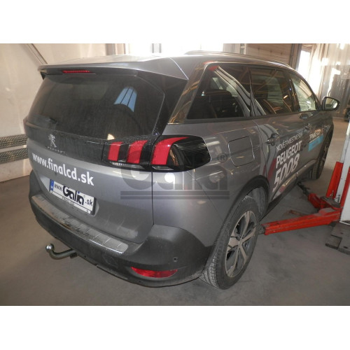 P047V GALIA Полностью оцинкованный фаркоп на Peugeot 5008 2017-2024. Подрозетник убирается за бампер. Требуется невидимая подрезка бампера. Тип шара: AV (вертикальное быстросъемное крепление шара на ключе). Нагрузки: 2000/100 кг, масса фаркопа 18,37 кг