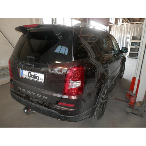 S109C GALIA Полностью оцинкованный фаркоп на Ssang Yong Rexton 2 2006-2012, Rexton W 2012-2017. Тип шара: C (горизонтальный съемный). Невидимый вырез бампера. Нагрузки: 3500/140 кг, масса фаркопа 19,87 кг