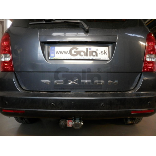 S109C GALIA Полностью оцинкованный фаркоп на Ssang Yong Rexton 2 2006-2012, Rexton W 2012-2017. Тип шара: C (горизонтальный съемный). Невидимый вырез бампера. Нагрузки: 3500/140 кг, масса фаркопа 19,87 кг