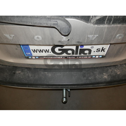 V084C GALIA Полностью оцинкованный фаркоп на Volvo XC70 2007-2016. Тип шара: C (горизонтальный съемный). Невидимый вырез бампера. Нагрузки: 2100/90 кг, масса фаркопа 19,57 кг