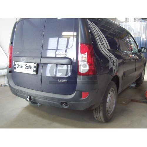 D037C GALIA Полностью оцинкованный фаркоп на Lada Largus 2012-, Dacia Logan универсал 2007-2013. Тип шара: C (горизонтальный съемный). Установка без снятия и выреза бампера. Нагрузки: 1300/75 кг, масса фаркопа 19,55 кг