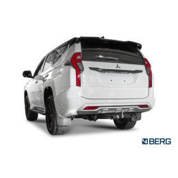 F.4016.001 BERG Фаркоп с нержавеющей накладкой на Mitsubishi Pajero Sport 2021- без снятия и подрезки бампера. Тип шара: F. Нагрузки: 2000/75 кг, масса фаркопа 18 кг (б