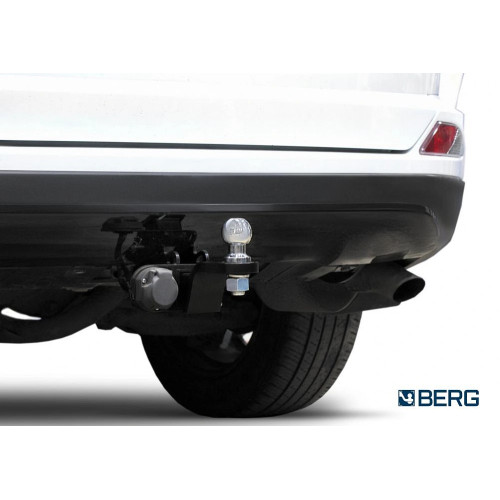 F.5711.002 BERG Фаркоп на Toyota RAV4 2013-2019. Требуется подрезка бампера. Тип шара: E. Нагрузки: 1200/75 кг, масса фаркопа 23 кг (без электрики в комплекте)