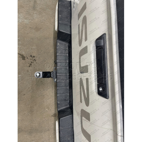 FA 0260-E Бизон Фаркоп на Isuzu D-MAX 2021- без подрезки бампера. Тип шара: E (легкосъемный шар под квадрат). Нагрузки: 3500/120 кг. Не комплектуется электрикой
