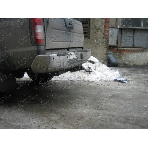 FA 0466-E Бизон Фаркоп на Nissan NP300 2007-2013 без подрезки бампера. Тип шара: E (легкосъемный шар под квадрат). Нагрузки: 3000/120 кг. Не комплектуется электрикой