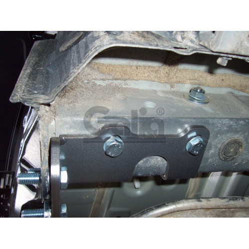 H069C GALIA Полностью оцинкованный фаркоп на Hyundai Santa Fe 2006-2012, Kia Sorento 2009-2012. Тип шара: C (горизонтальный съемный). Подрезка бампера. Нагрузки: 2500/100 кг, масса фаркопа 20,37 кг