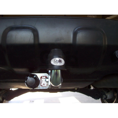 H074C GALIA Полностью оцинкованный фаркоп на Honda CR-V 2007-2012. Тип шара: C (горизонтальный съемный). Невидимый вырез бампера. Нагрузки: 2000/100 кг, масса фаркопа 17,87 кг