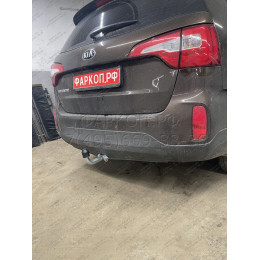H091A GALIA Полностью оцинкованный фаркоп на Hyundai Santa Fe 2012-2018, 2018-2021, Kia Sorento 2012-2015, 2015-2020. Подрозетник убирается за бампер. Тип шара: A. Подрезка бампе
