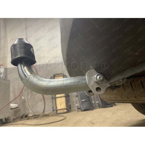 H091A GALIA Полностью оцинкованный фаркоп на Hyundai Santa Fe 2012-2018, 2018-2021, Kia Sorento 2012-2015, 2015-2020. Подрозетник убирается за бампер. Тип шара: A. Подрезка бампера. Нагрузки: 2600/120 кг, масса фаркопа 17,22 кг