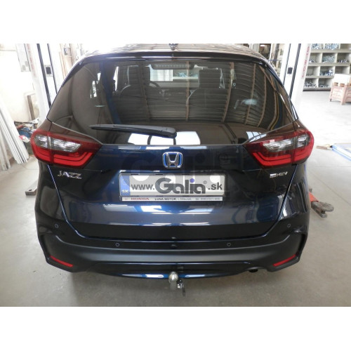 H115A GALIA Полностью оцинкованный фаркоп на Honda Jazz 2023-, Honda Jazz Crosstar 2023-. Подрозетник убирается за бампер. Тип шара: A. Невидимый вырез бампера. Нагрузки: 1200/75 кг, масса фаркопа 13,12 кг