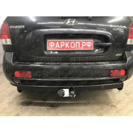 H205-A Лидер-плюс ТСУ для Hyundai Santa Fe 2001-2006, Hyundai Santa Fe Classic 2007-2013, JAC Rein 2007-2011 без снятия и выреза бампера. Нагрузки: 1500/75 кг, масса фаркопа 22,4 кг (без э