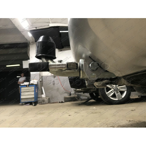 H069C GALIA Полностью оцинкованный фаркоп на Hyundai Santa Fe 2006-2012, Kia Sorento 2009-2012. Тип шара: C (горизонтальный съемный). Подрезка бампера. Нагрузки: 2500/100 кг, масса фаркопа 20,37 кг