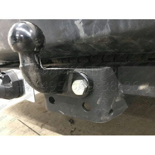 MB 06 AVTOS Фаркоп на Mercedes Sprinter одинарные колеса, без ступеньки, база 3250 мм / 4325 мм 2006-2019, 2019-. Требуется подрезка бампера. Тип шара: F. Нагрузки: 3500/140 кг, масса фаркопа 23 кг (без электрики в комплекте)
