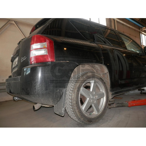 J012A GALIA Полностью оцинкованный фаркоп на Jeep Compass MK 2006-2011, Jeep Liberty 2006-2011. Тип шара: A. Требуется вырез в бампере. Нагрузки: 2000/100 кг, масса фаркопа 12,82 кг