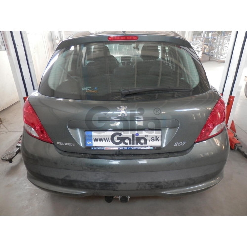 P032A GALIA Полностью оцинкованный фаркоп на Peugeot 207 хетчбек 2006-2012. Тип шара: A. Установка без снятия и выреза бампера. Нагрузки: 1150/46 кг, масса фаркопа 16,01 кг