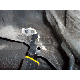 R016C GALIA Полностью оцинкованный фаркоп на Renault Scenic I 1996-2003. Тип шара: C (горизонтальный съемный). Установка без снятия и выреза бампера. Нагрузки