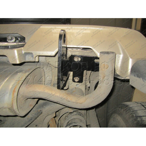 FA 0852-E Бизон Фаркоп на Suzuki Grand Vitara 3 двери 2005-2015 без подрезки бампера. Тип шара: E (легкосъемный шар под квадрат). Нагрузки: 2500/120 кг. Не комплектуется электрикой