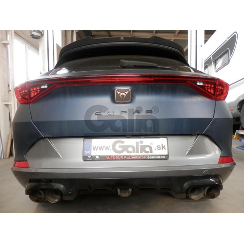 S119C GALIA Полностью оцинкованный фаркоп на Skoda Karoq 2018-, SEAT Ateca 2016-, Cupra Ateca 2016-, Cupra Formentor 2016-. Тип шара: C (горизонтальный съемный). Невидимый вырез бампера. Нагрузки: 2500/100 кг, масса фаркопа 15,87 кг