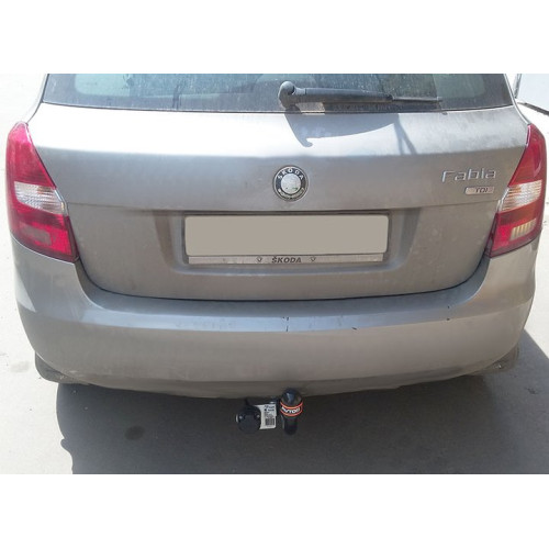 SK 05 AVTOS Фаркоп на Skoda Fabia хетчбек 2004-2014. Необходима подрезка бампера. Тип шара: A. Нагрузки: 1000/75 кг, масса фаркопа 14,5 кг (без электрики в комплекте)