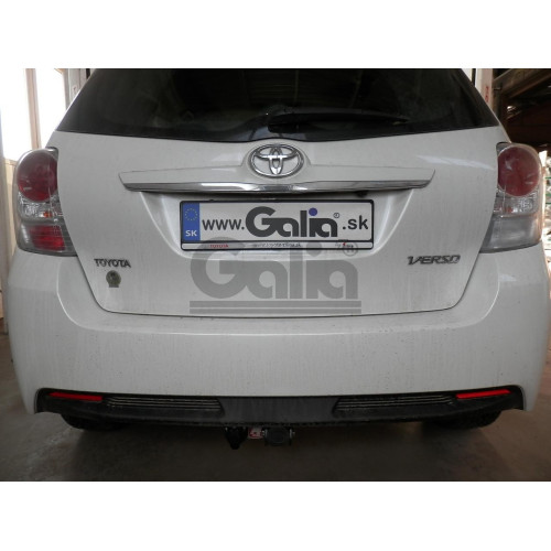 T063C GALIA Полностью оцинкованный фаркоп на Toyota Verso 2009-2013, 2013-2018. Тип шара: C (горизонтальный съемный). Установка без снятия и выреза бампера. Нагрузки: 1500/60 кг, масса фаркопа 15,87 кг