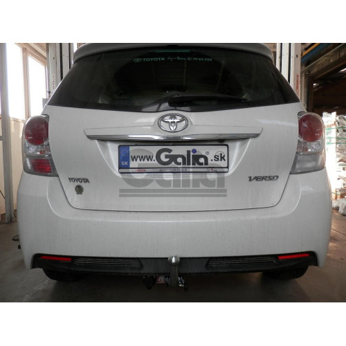 T063C GALIA Полностью оцинкованный фаркоп на Toyota Verso 2009-2013, 2013-2018. Тип шара: C (горизонтальный съемный). Установка без снятия и выреза бампера. Нагрузки: 1500/60 кг, масса фаркопа 15,87 кг