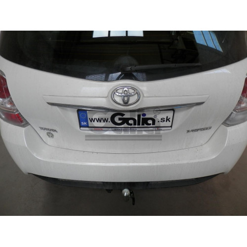 T063C GALIA Полностью оцинкованный фаркоп на Toyota Verso 2009-2013, 2013-2018. Тип шара: C (горизонтальный съемный). Установка без снятия и выреза бампера. Нагрузки: 1500/60 кг, масса фаркопа 15,87 кг