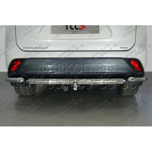 TCU00172 ТСС Фаркоп с нерж. накладкой на Toyota Highlander 2020- без подрезки бампера. Тип шара: E (шаровый узел под американский квадрат). Нагрузки: 1500/100 кг