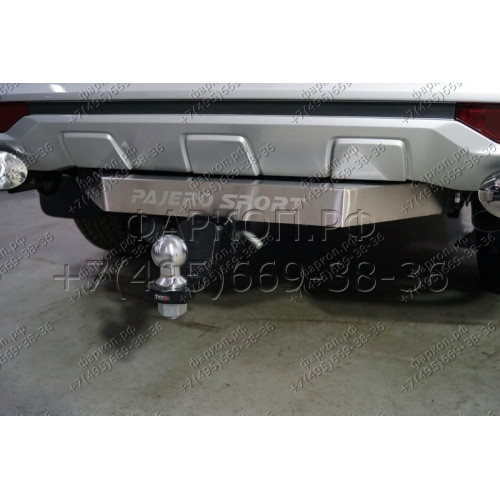 TCU00279N ТСС Фаркоп на Mitsubishi Pajero Sport 2021- с накладкой с надписью Pajero Sport без подрезки бампера. Тип шара: E (шаровый узел под американский квадрат с нержавеющим шаром). Нагрузки: 2500/120 кг