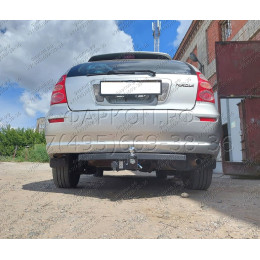 H.T65.E HALTY Фаркоп на Toyota Nadia, в т.ч. type Su 2WD/4WD 1998-2003 без подрезки бампера. Тип шара: E. Нагрузки: 750/75 кг, масса фаркопа 14,3 кг