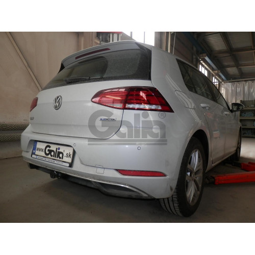 V087C GALIA Полностью оцинкованный фаркоп на Volkswagen Golf хетчбек 3/5 дверей 2018-. Тип шара: C (горизонтальный съемный). Установка без выреза бампера. Нагрузки: 2000/80 кг, масса фаркопа 14,27 кг