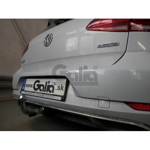V087C GALIA Полностью оцинкованный фаркоп на Volkswagen Golf хетчбек 3/5 дверей 2018-. Тип шара: C (горизонтальный съемный). Установка без выреза бампера. Нагрузки: 2000/80 кг, масса фаркопа 14,27 кг