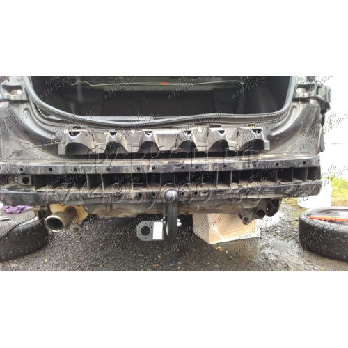 1428-A ORIS Фаркоп на Renault Fluence 2011-2015. Необходима подрезка бампера. Тип шара: A. Нагрузки: 1200/75 кг, масса фаркопа 18,3 кг (без электрики в комплекте)