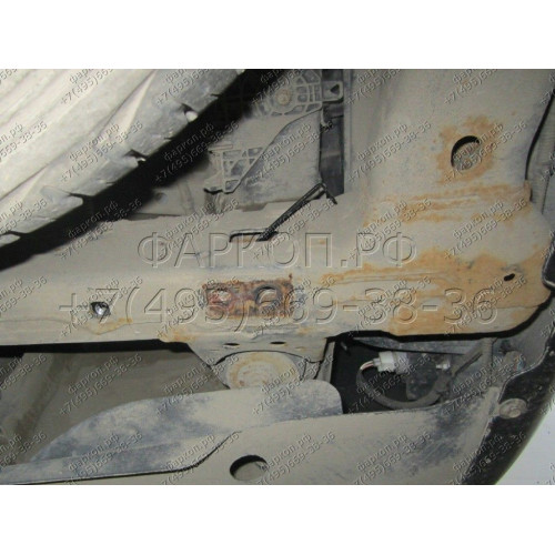 FA 0859-E Бизон Фаркоп на Toyota Land Cruiser 200 2008-2021, Lexus LX 2008-2022 без подрезки бампера. Тип шара: E (легкосъемный шар под квадрат). Нагрузки: 3500/120 кг. Не комплектуется электрикой