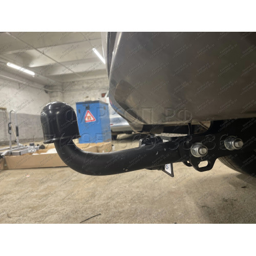 3097-A ORIS Фаркоп на Lexus RX, кроме RX350L 2016-2022 без выреза в бампере. Тип шара: A. Нагрузки: 2500/120 кг, масса фаркопа 25,8 кг (без электрики в комплекте)
